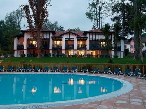 Апартаменты Parc Arradoy Сен-Жан-Пье-де-Пор Экстерьер фото